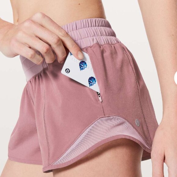Lululemon Rose Blush/ Figue Hotty Hot 2.5 Shorts SZ 12 - Picture 2 of 5